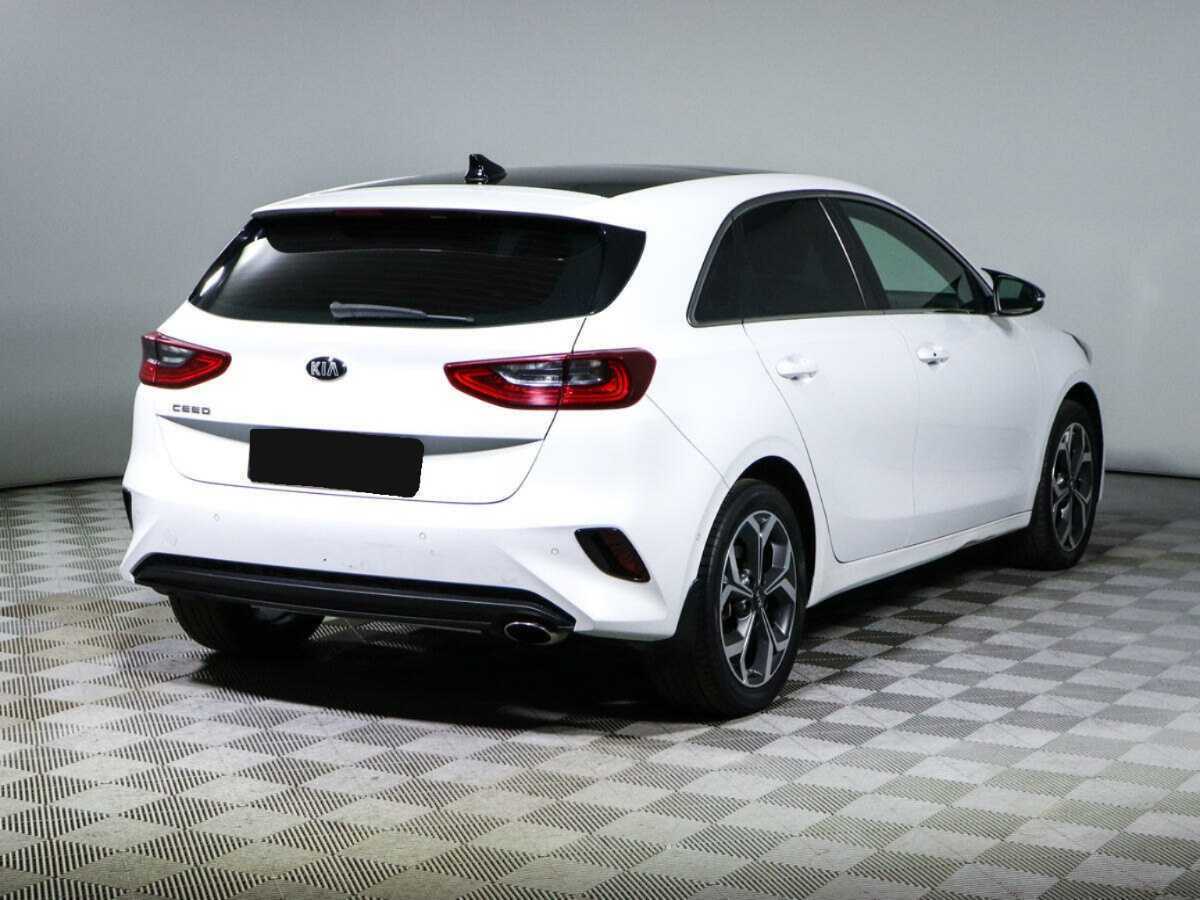 Купить Kia Ceed с пробегом. Фото: #4