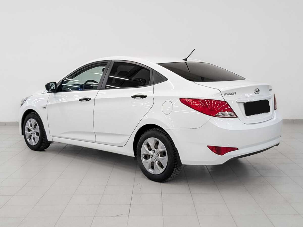 Купить Hyundai Solaris с пробегом. Фото: #6