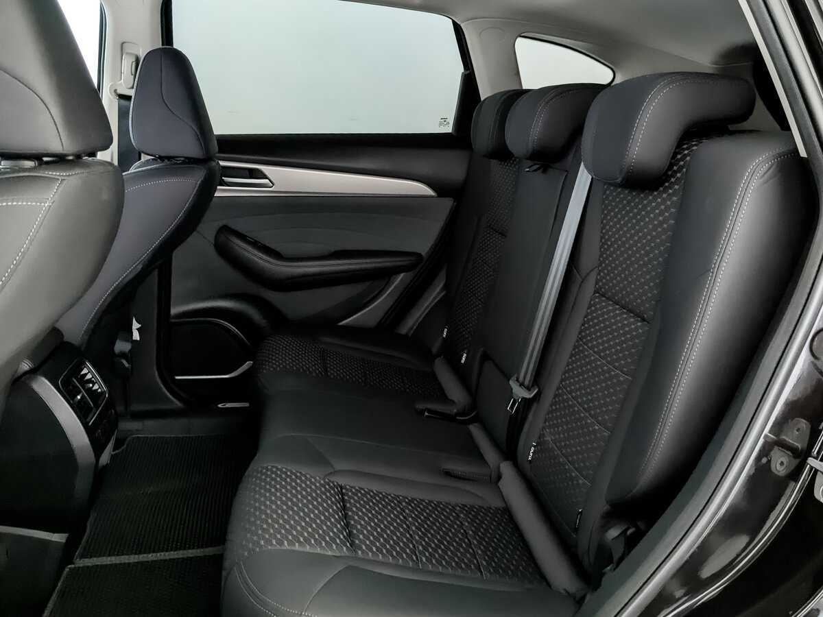 Купить Haval F7 с пробегом. Фото: #17