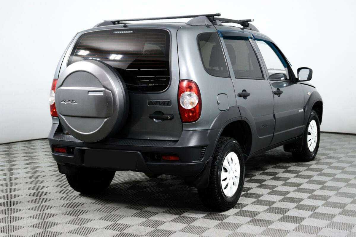 Купить Chevrolet Niva с пробегом. Фото: #4