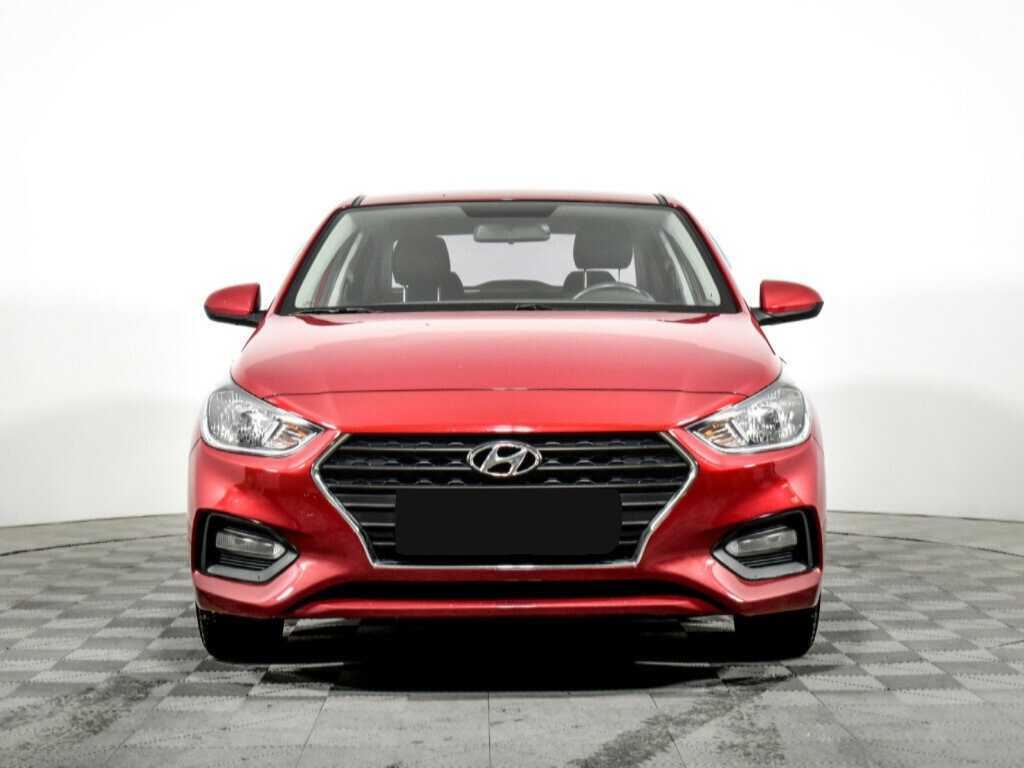 Купить Hyundai Solaris с пробегом. Фото: #1