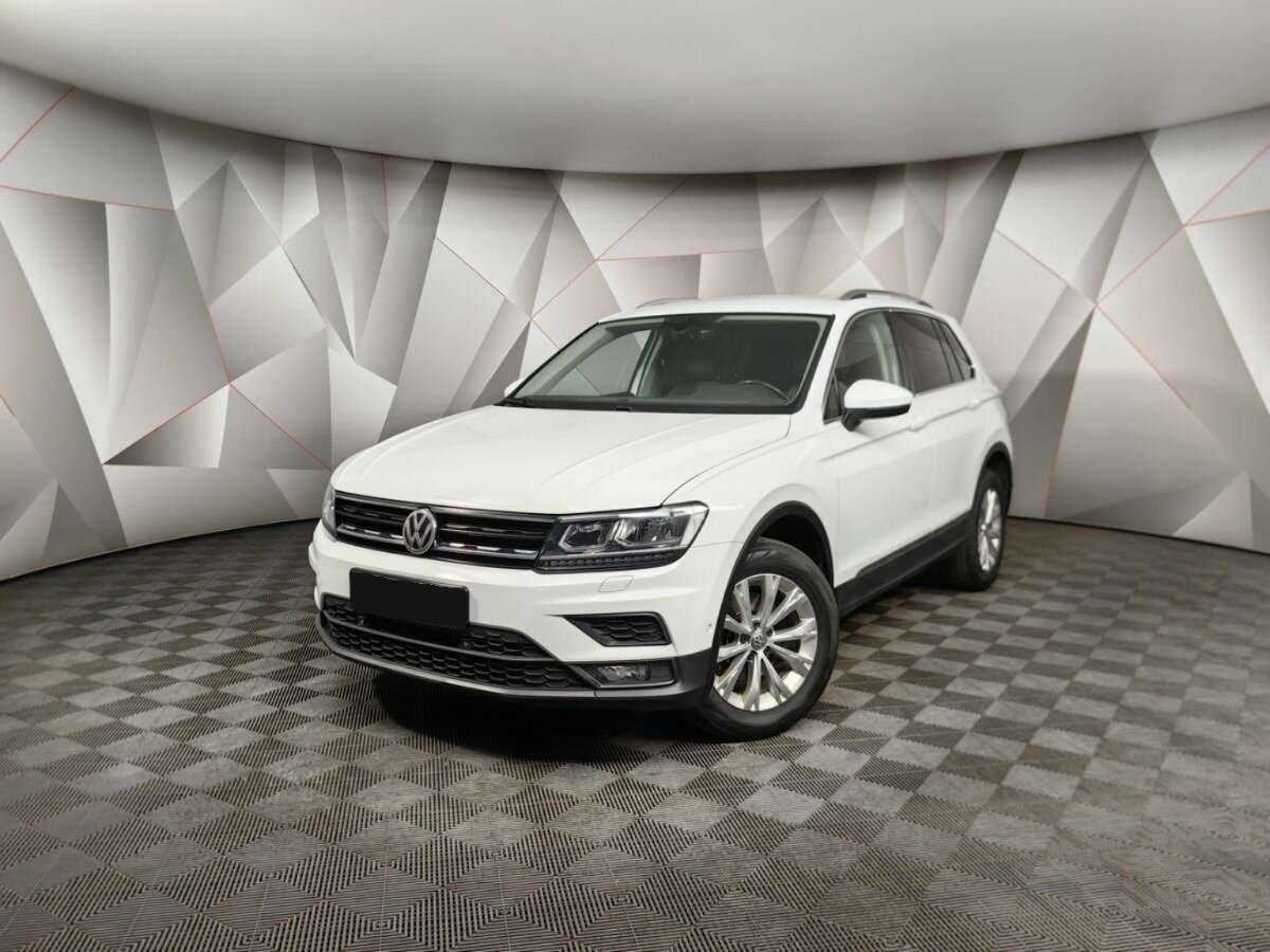 Купить Volkswagen Tiguan с пробегом. Посмотреть фото
