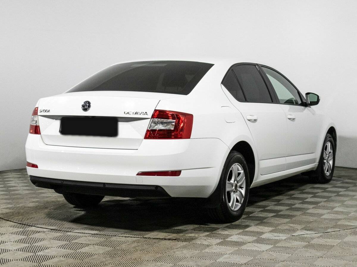 Купить Skoda Octavia с пробегом. Фото: #4