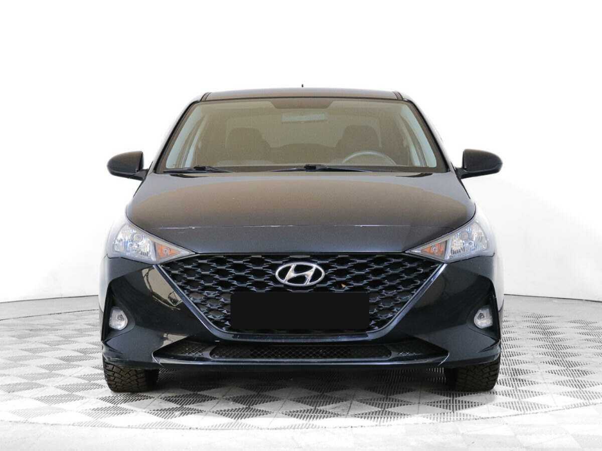 Купить Hyundai Solaris с пробегом. Посмотреть фото