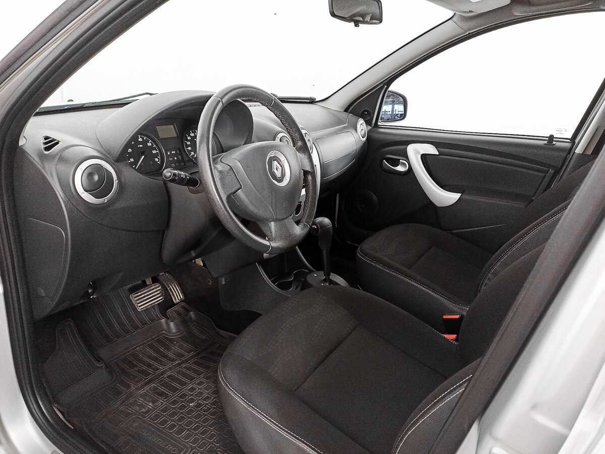 Купить Renault Sandero с пробегом. Фото: #13
