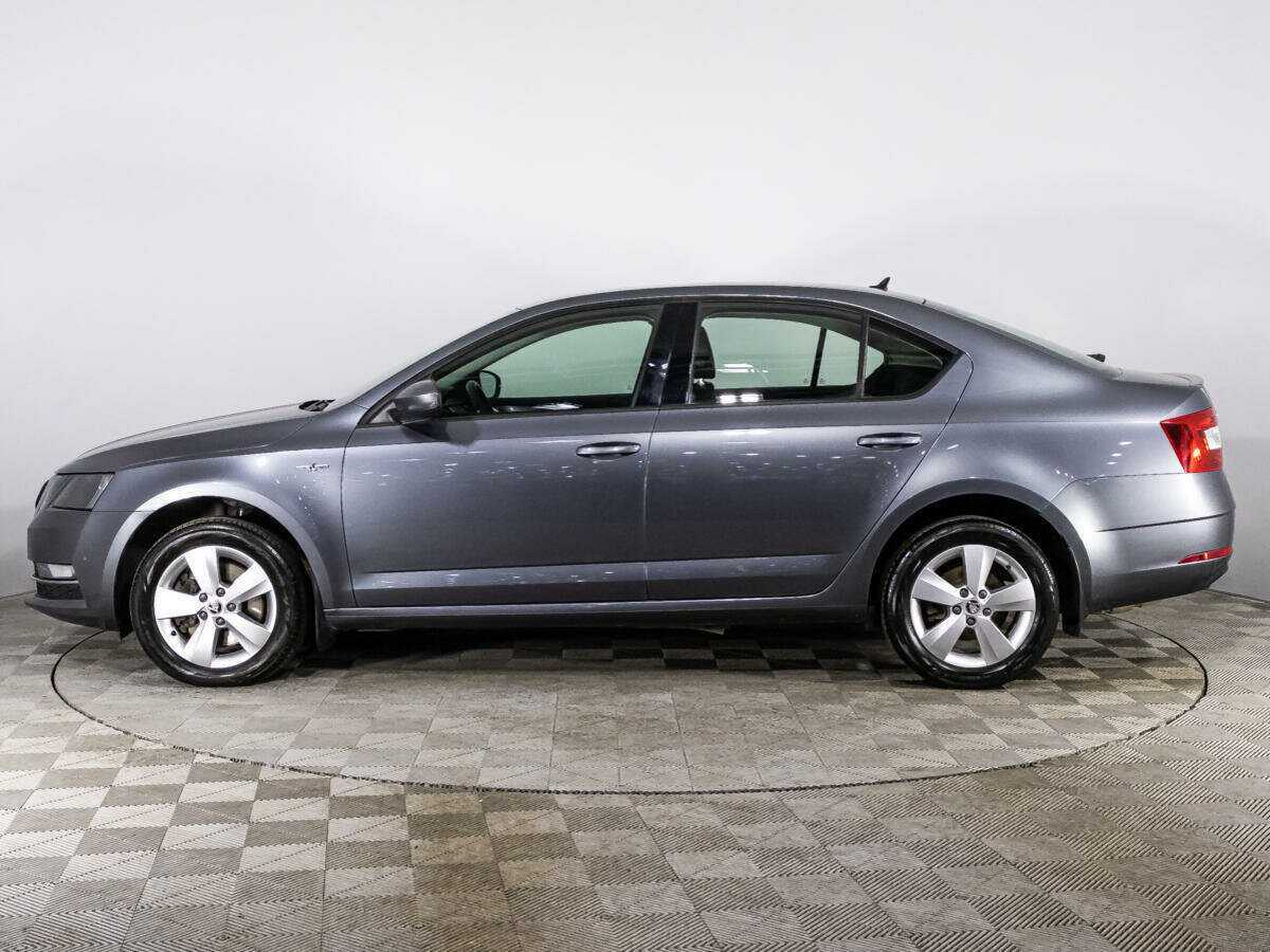 Купить Skoda Octavia с пробегом. Фото: #7