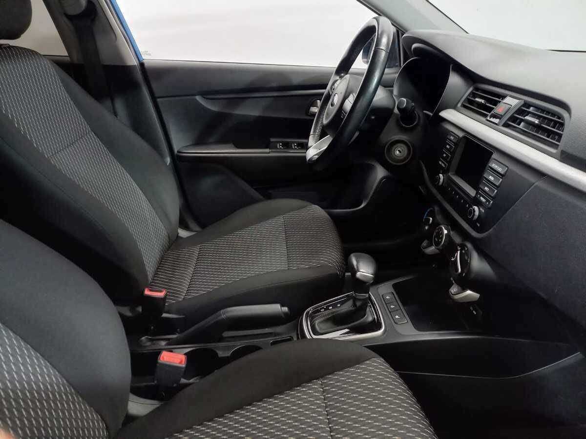 Купить Kia Rio с пробегом. Фото: #9
