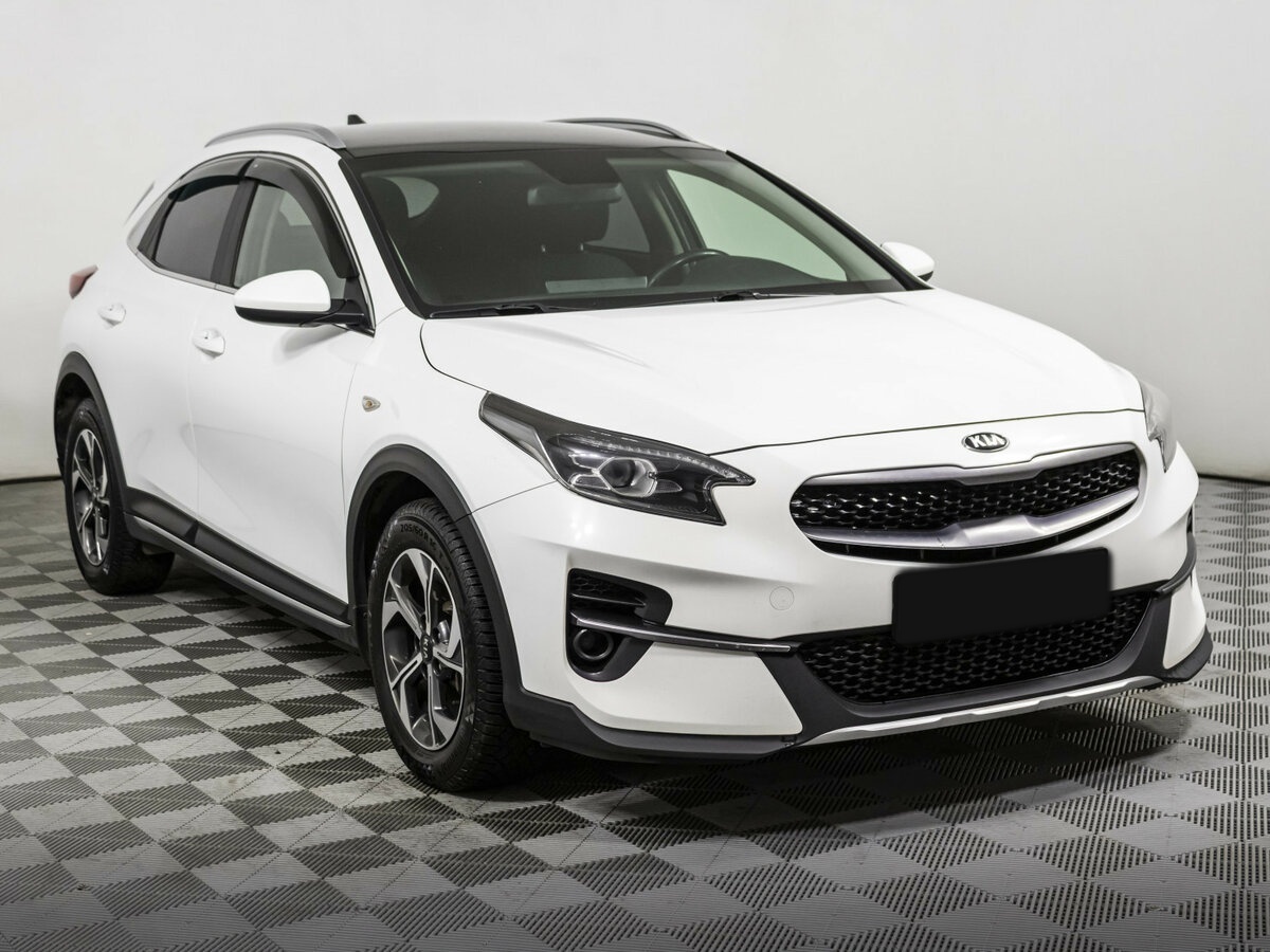 Купить Kia XCeed с пробегом. Фото: #2