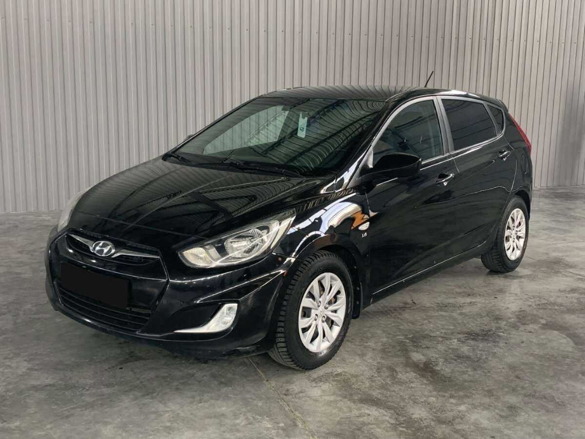 Купить Hyundai Solaris с пробегом. Посмотреть фото