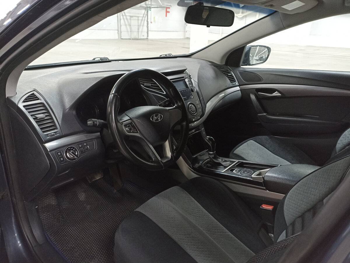 Купить Hyundai i40 с пробегом. Фото: #15