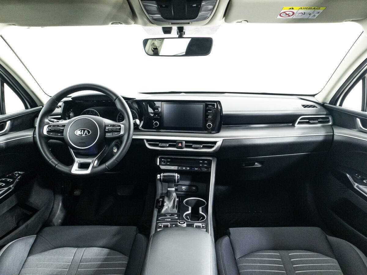 Купить Kia K5 с пробегом. Фото: #12
