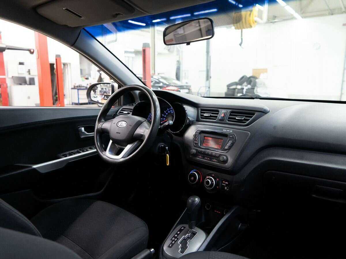 Купить Kia Rio с пробегом. Фото: #13