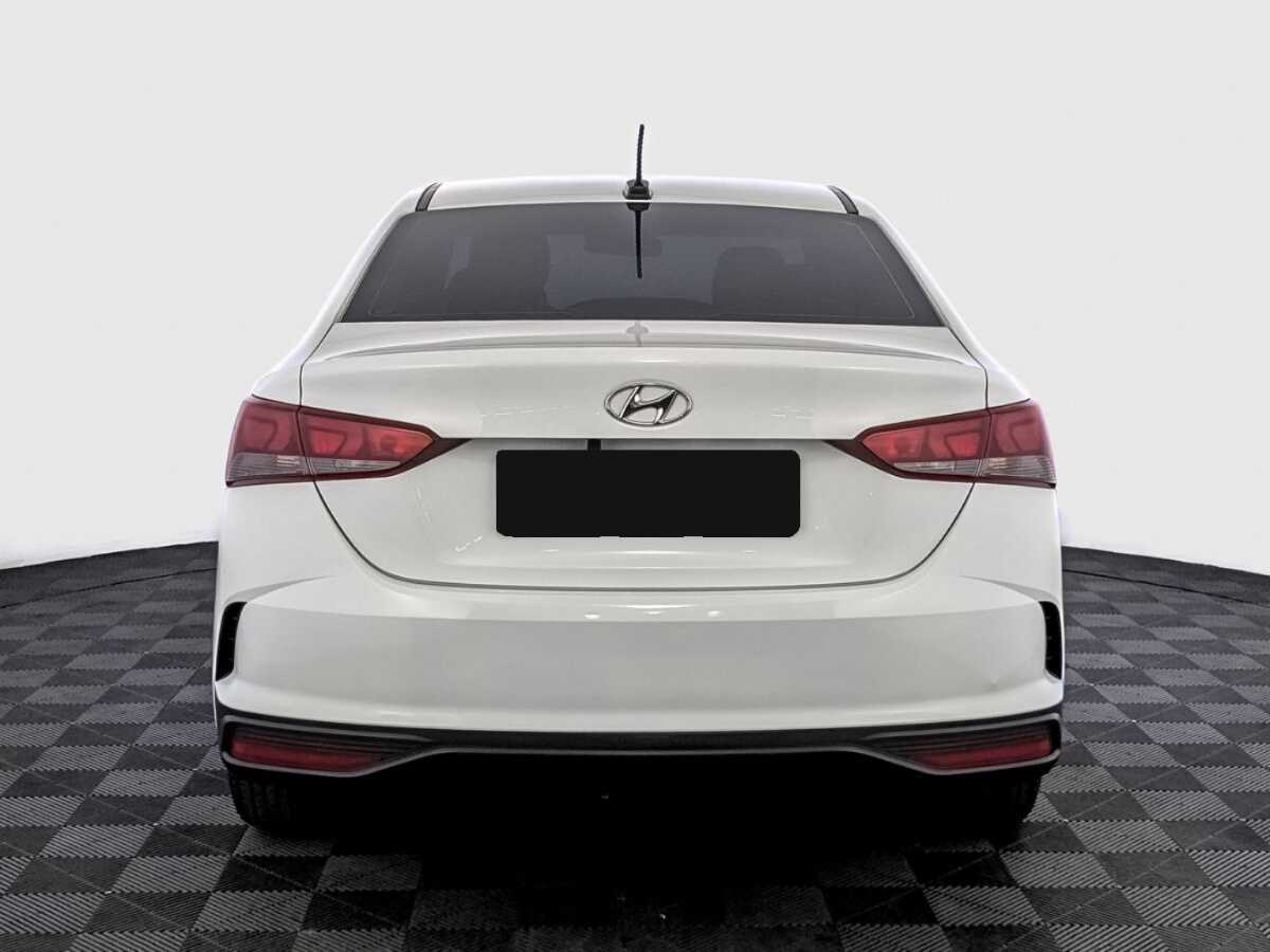 Купить Hyundai Solaris с пробегом. Фото: #5