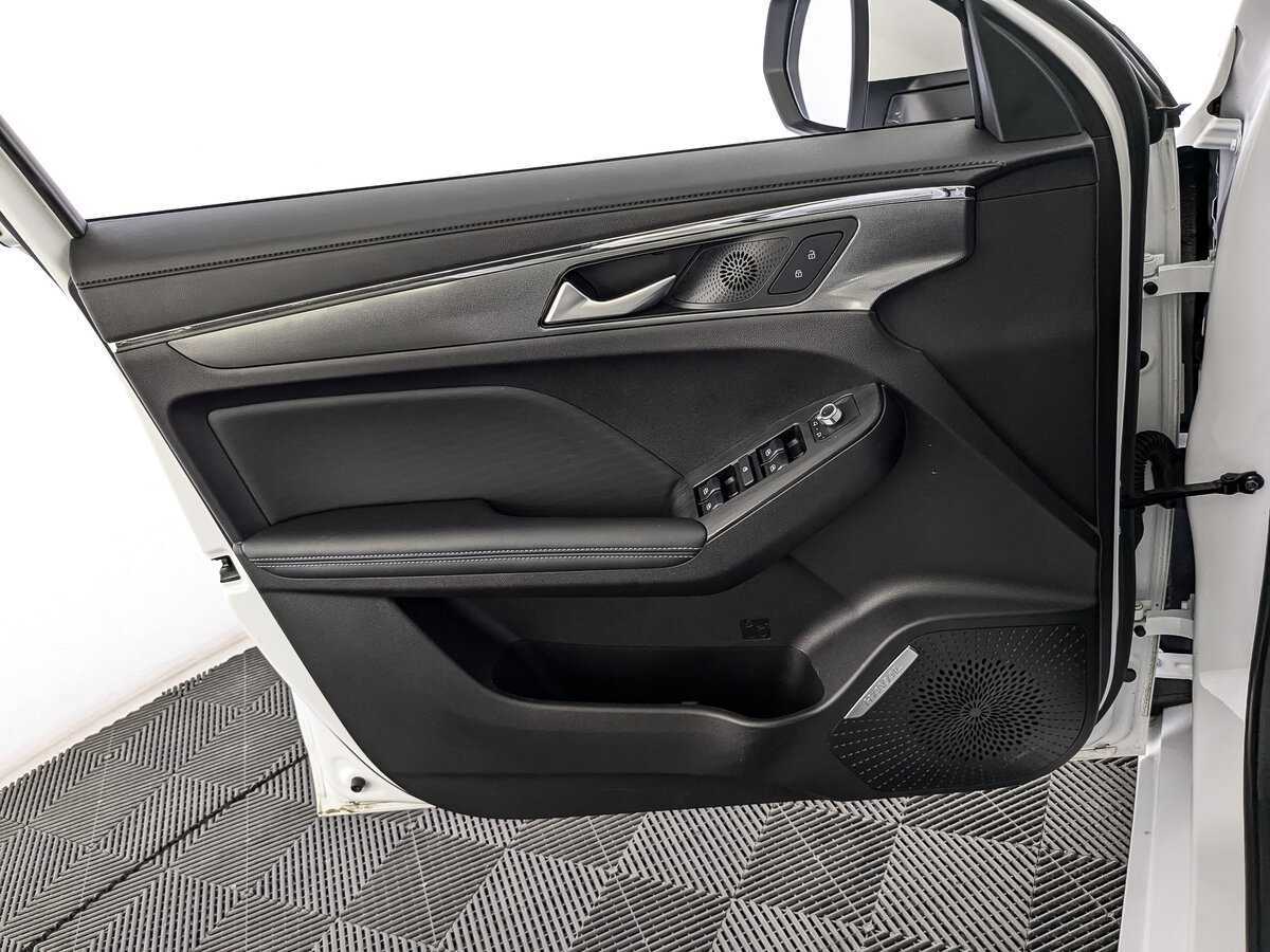 Купить Haval Jolion с пробегом. Фото: #14