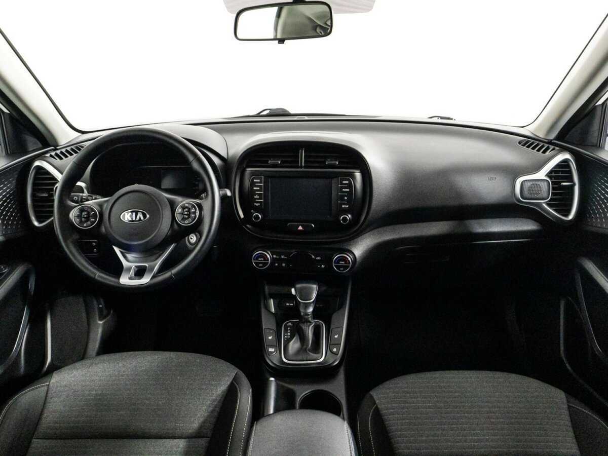 Купить Kia Soul с пробегом. Фото: #9