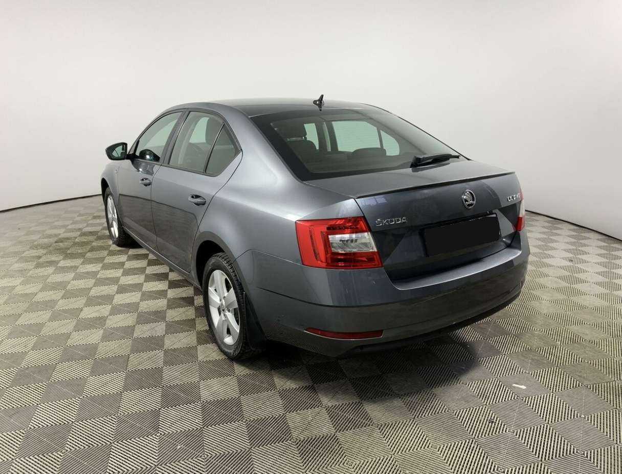 Купить Skoda Octavia с пробегом. Фото: #6