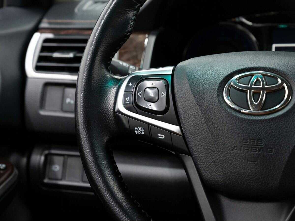 Купить Toyota Camry с пробегом. Фото: #16