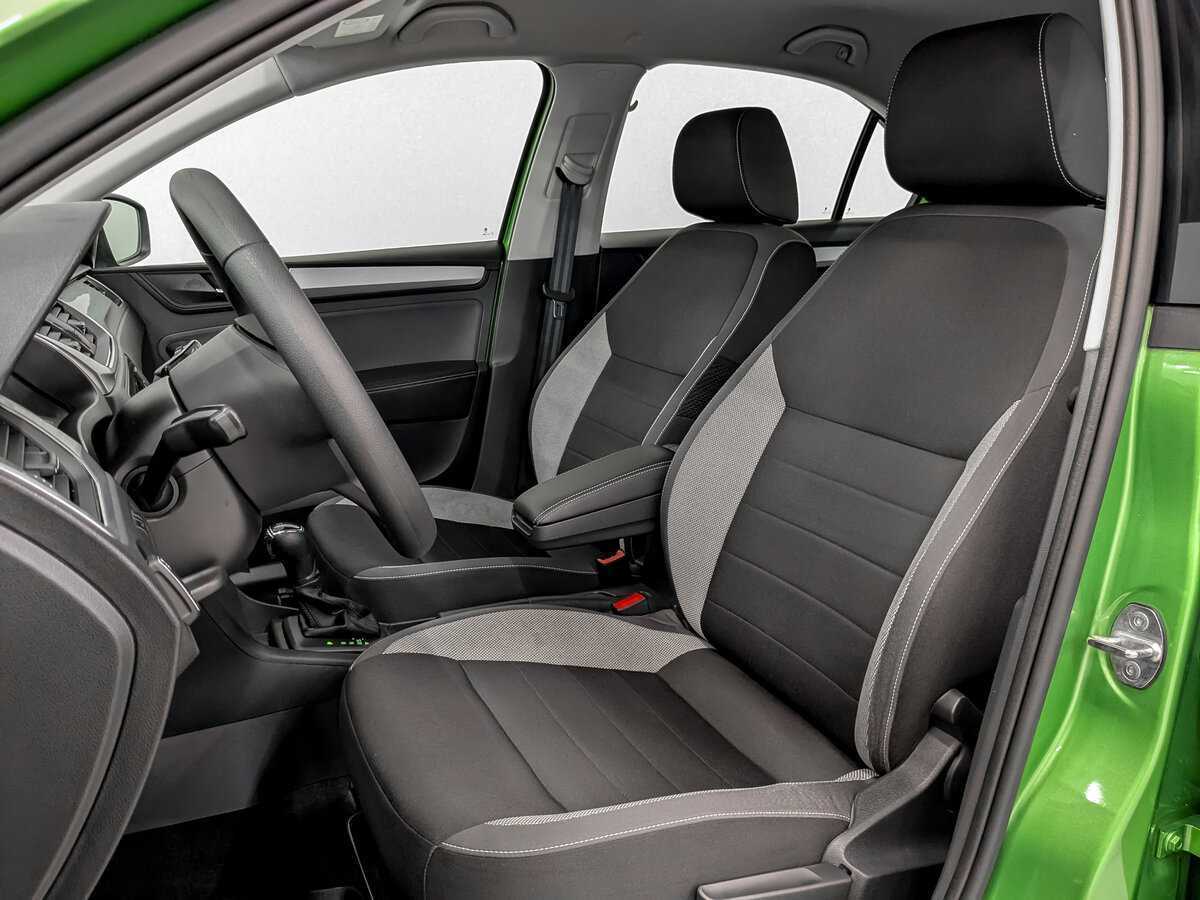 Купить Skoda Rapid с пробегом. Фото: #17
