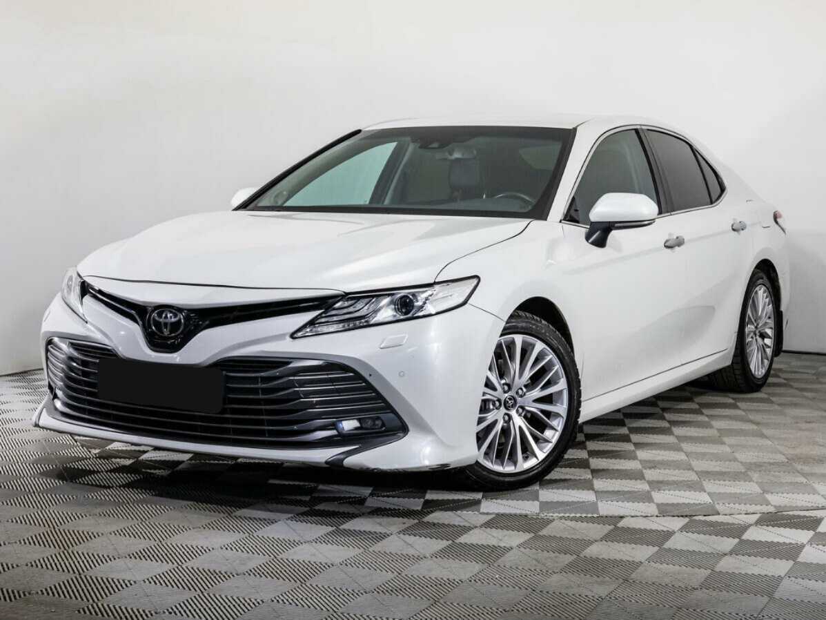 Купить Toyota Camry с пробегом. Посмотреть фото