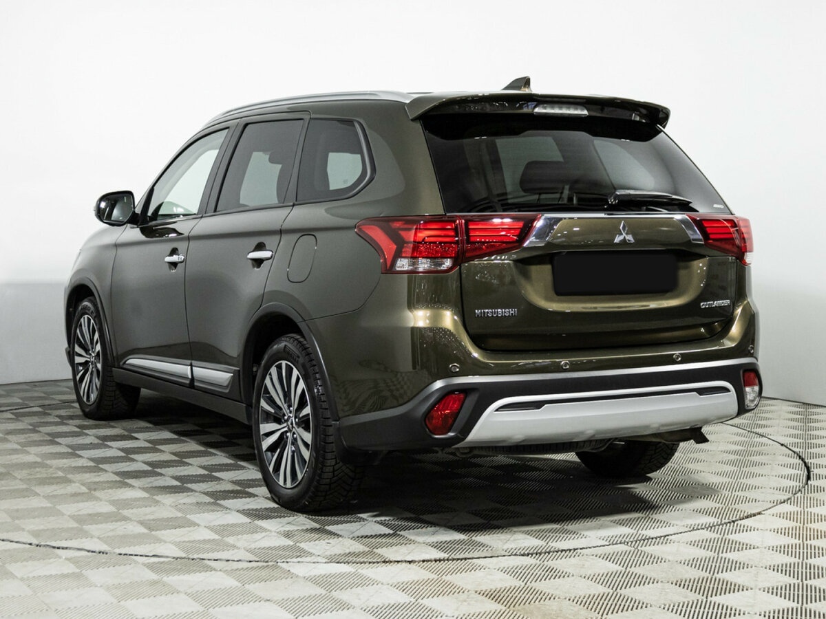 Купить Mitsubishi Outlander с пробегом. Фото: #5