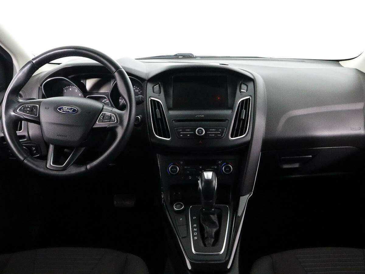 Купить Ford Focus с пробегом. Фото: #10
