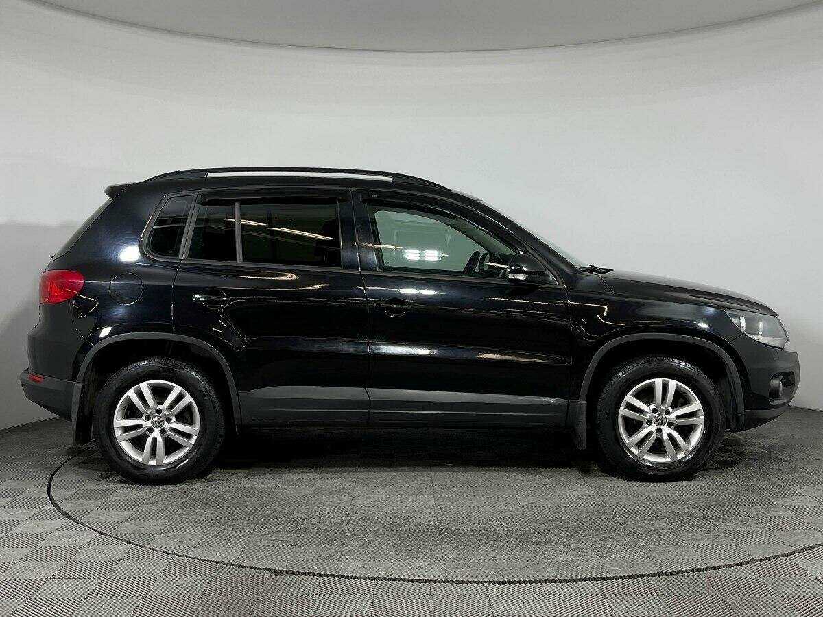 Купить Volkswagen Tiguan с пробегом. Фото: #3