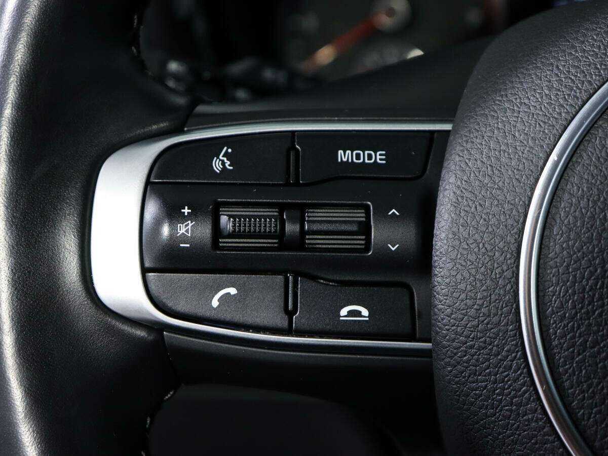 Купить Kia K5 с пробегом. Фото: #16