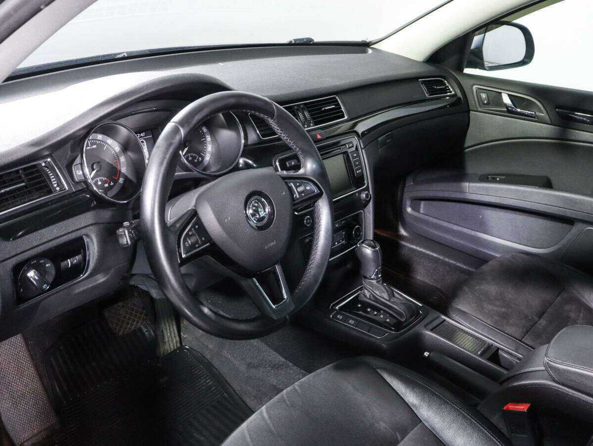 Купить Skoda Superb с пробегом. Фото: #13