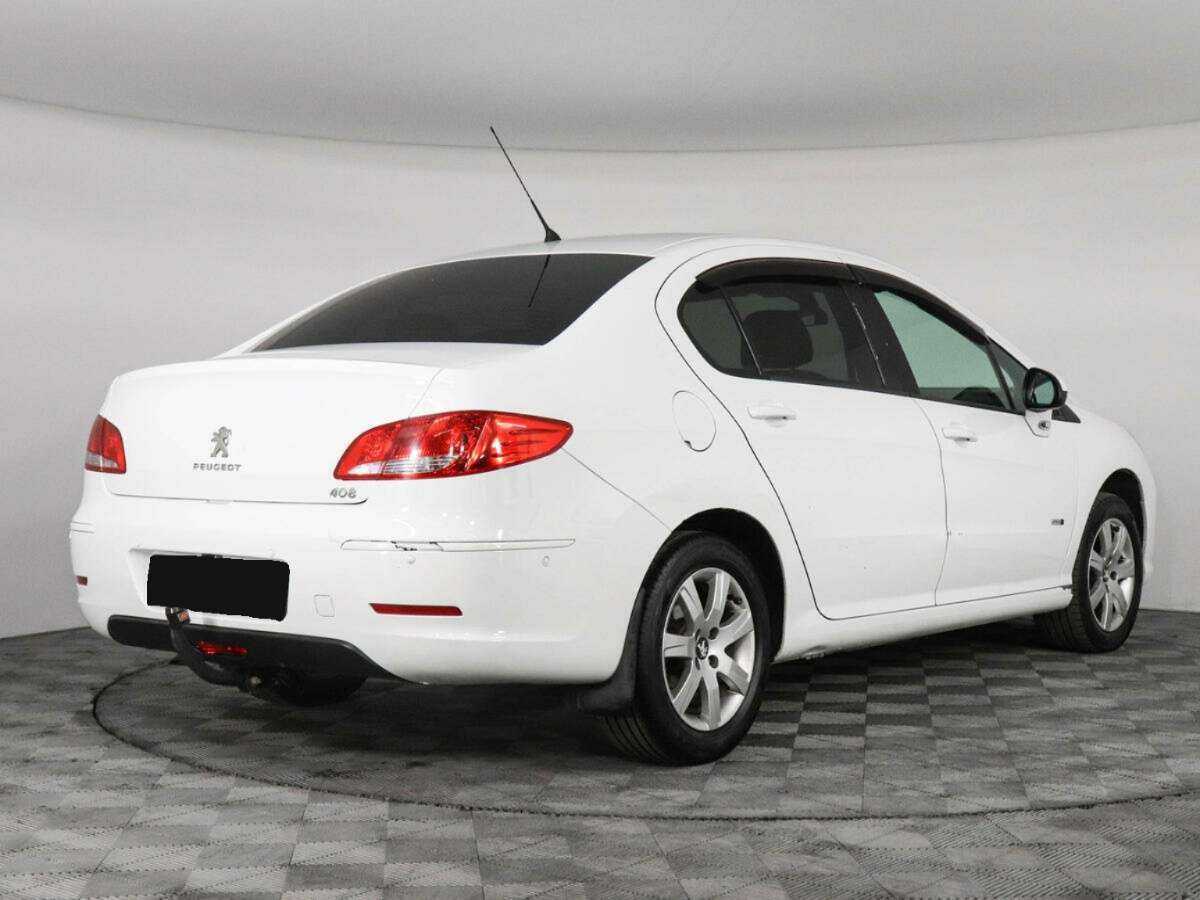 Купить Peugeot 408 с пробегом. Фото: #4