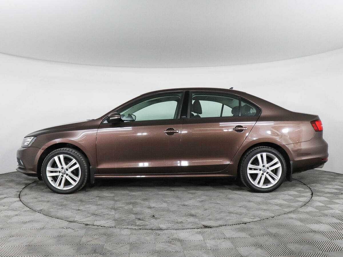 Купить Volkswagen Jetta с пробегом. Фото: #7