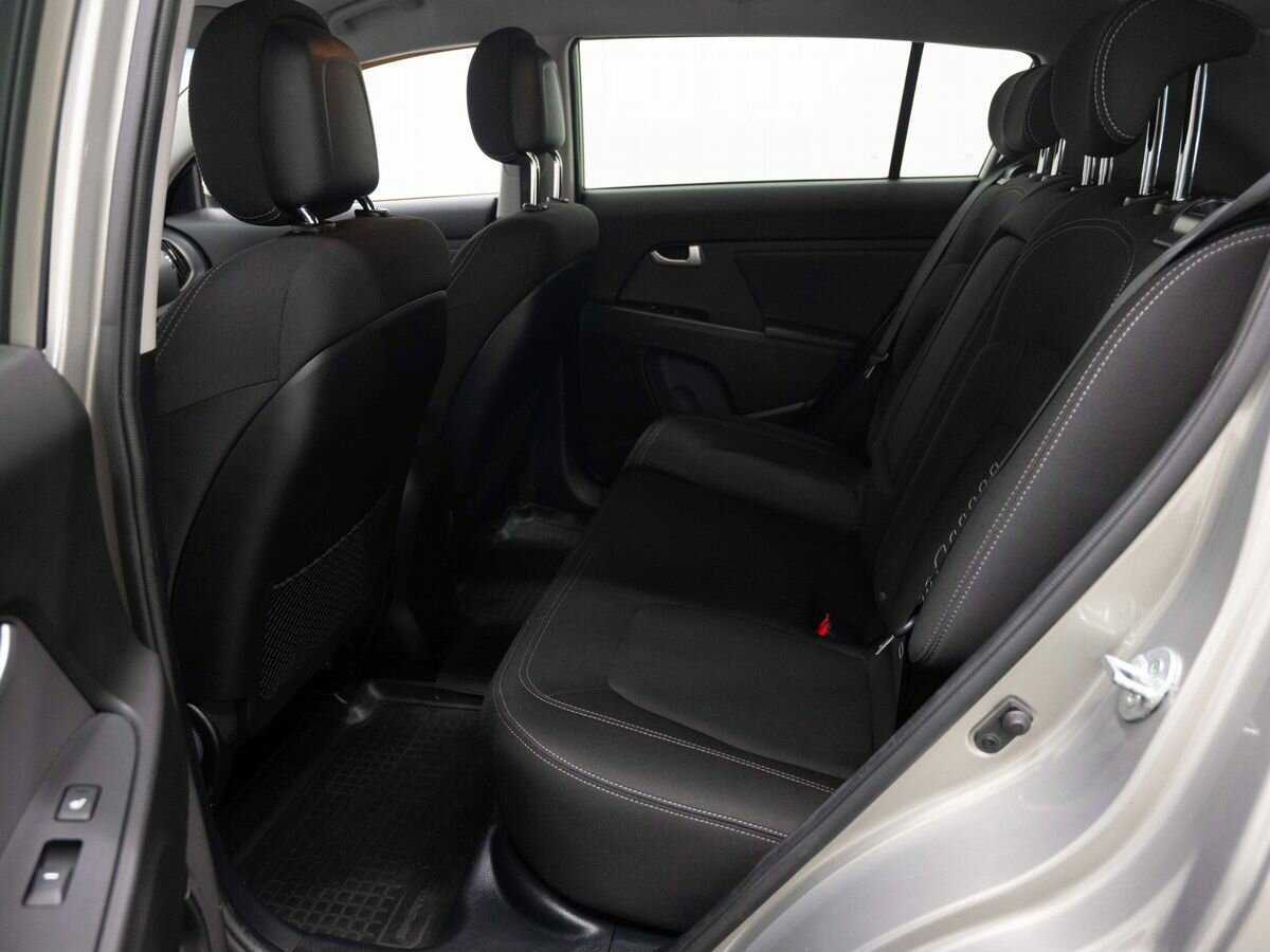 Купить Kia Sportage с пробегом. Фото: #8