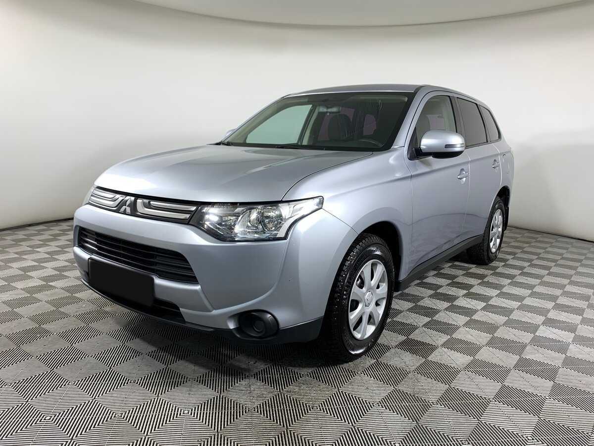 Купить Mitsubishi Outlander с пробегом. Фото: #0