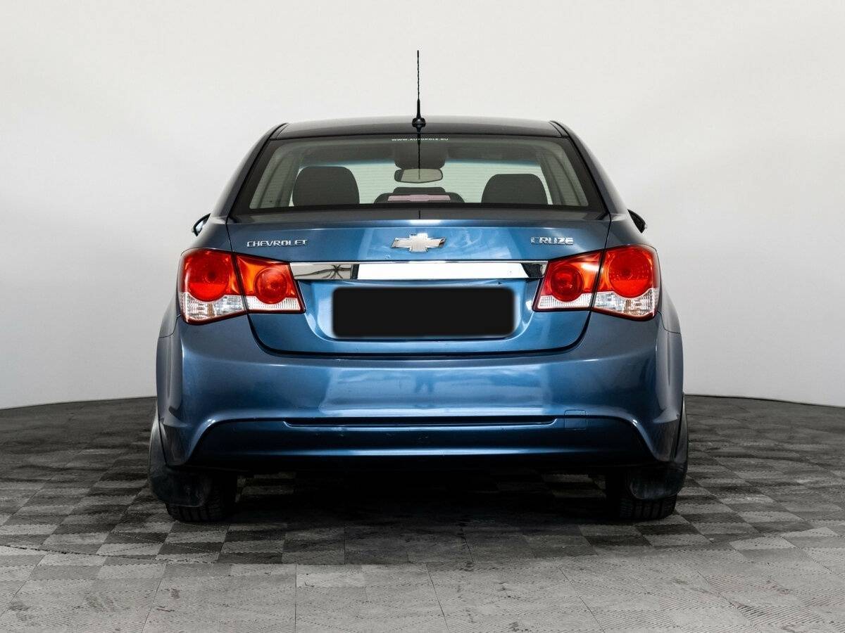 Купить Chevrolet Cruze с пробегом. Фото: #5