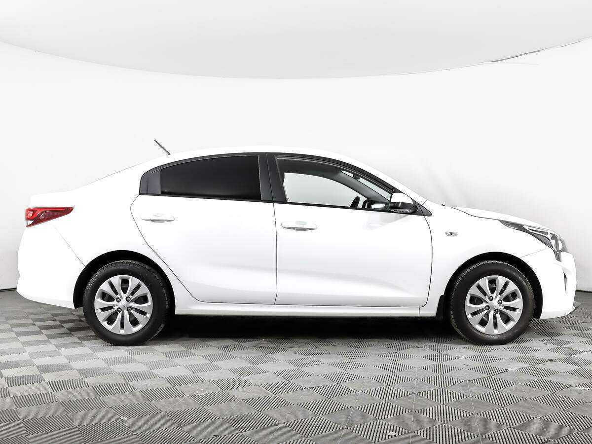 Купить Kia Rio с пробегом. Фото: #3