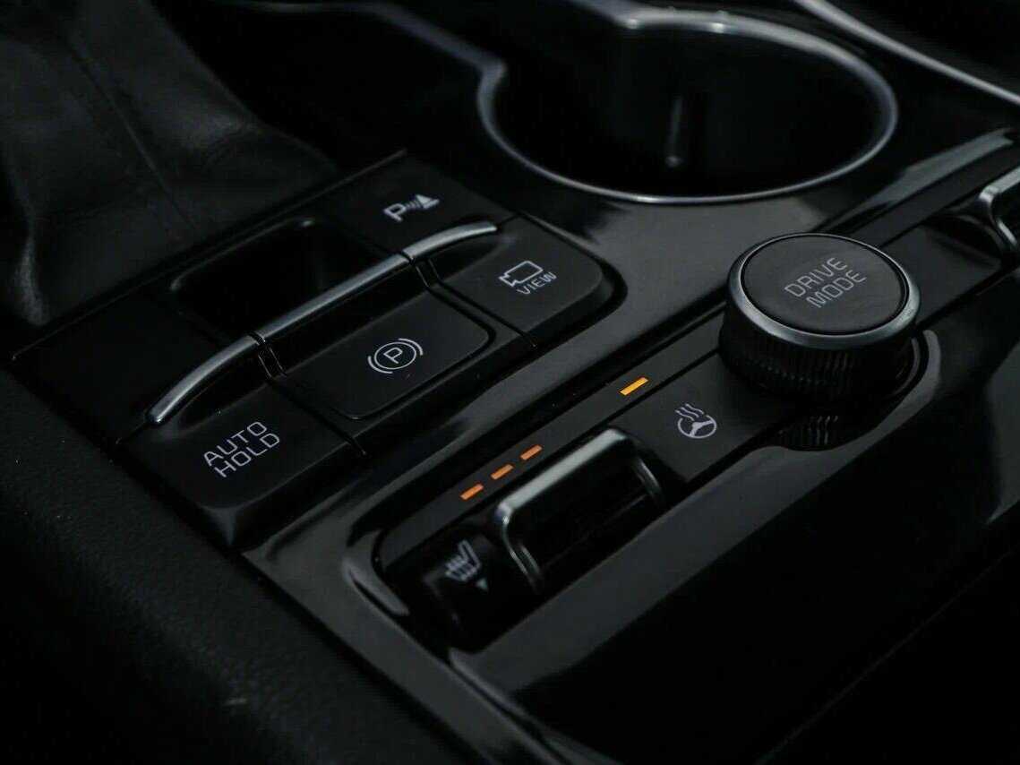 Купить Kia K5 с пробегом. Фото: #14