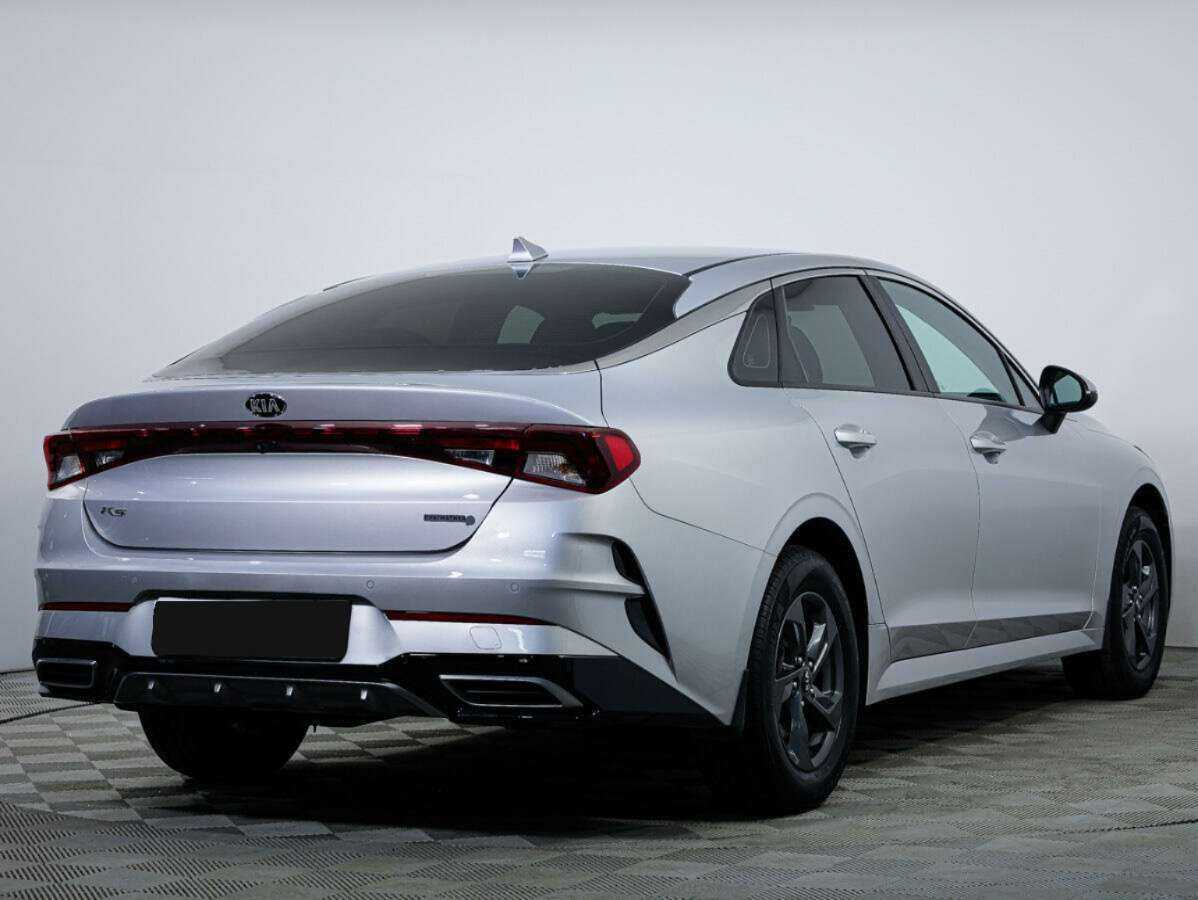 Купить Kia K5 с пробегом. Фото: #3