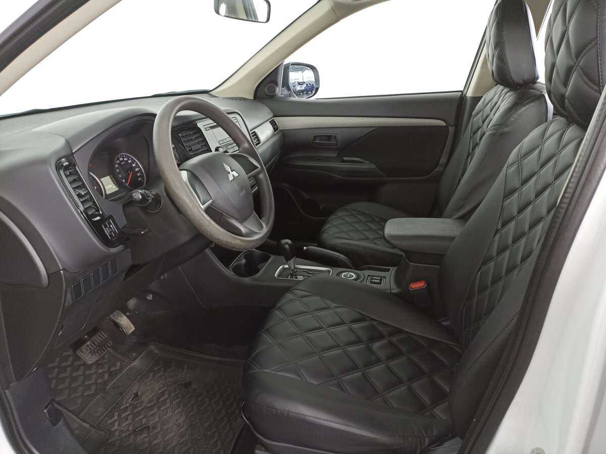 Купить Mitsubishi Outlander с пробегом. Фото: #13