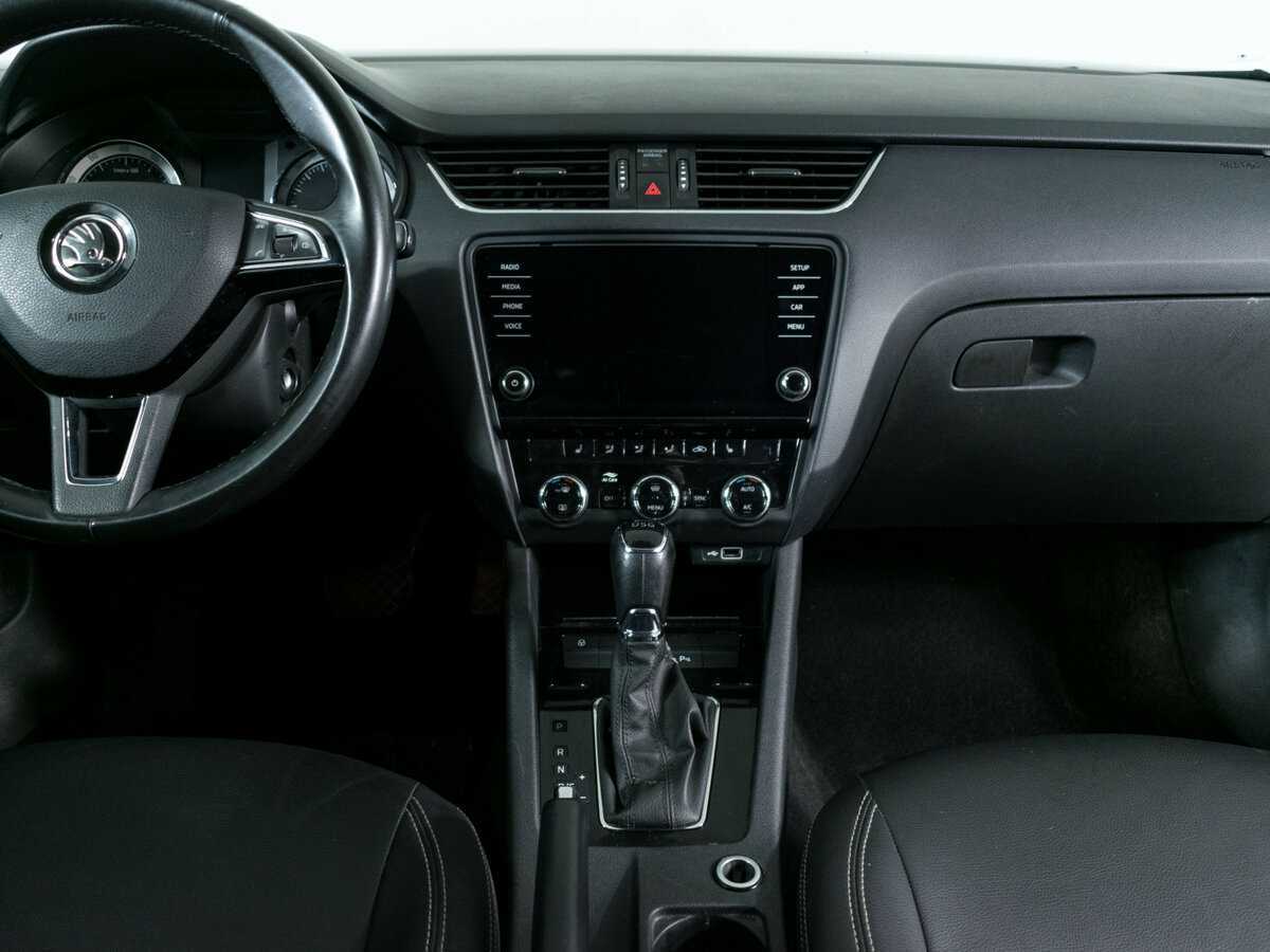 Купить Skoda Octavia с пробегом. Фото: #8