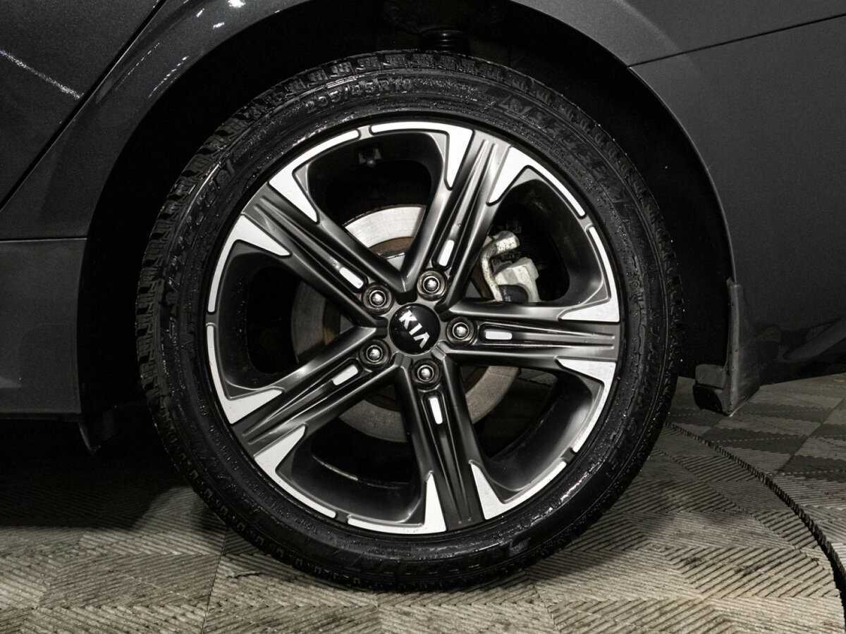 Купить Kia K5 с пробегом. Фото: #28