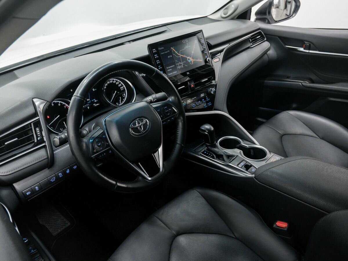 Купить Toyota Camry с пробегом. Фото: #13