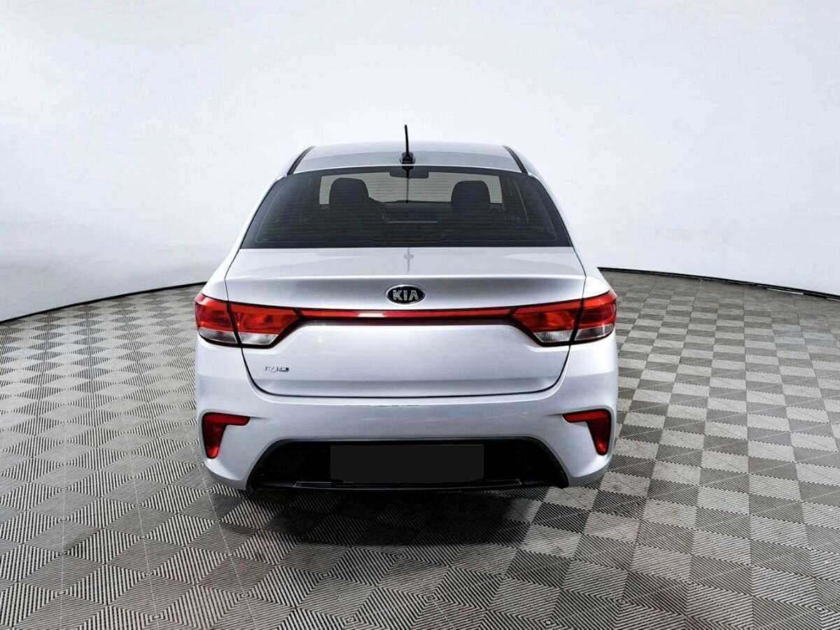 Купить Kia Rio с пробегом. Фото: #5