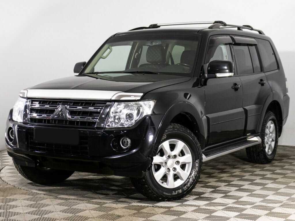 Купить Mitsubishi Pajero с пробегом. Посмотреть фото