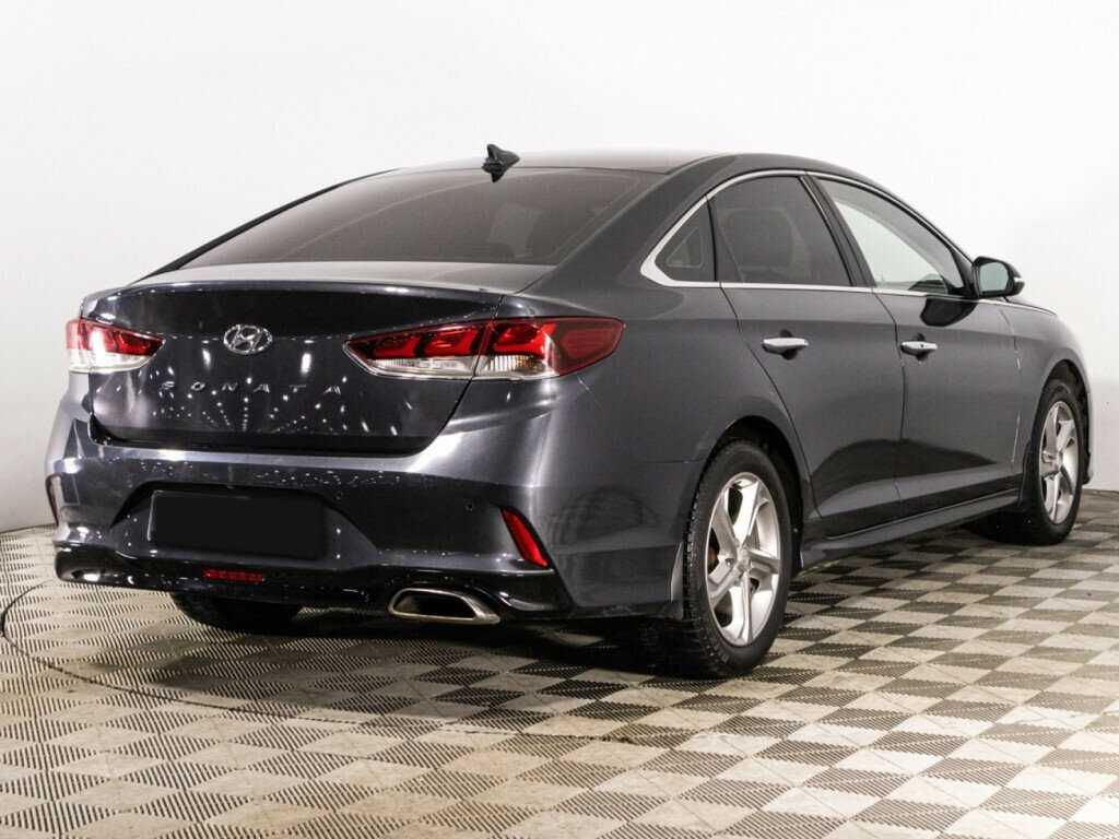 Купить Hyundai Sonata с пробегом. Фото: #4