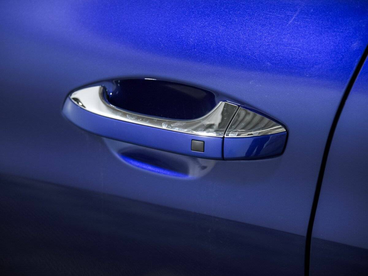 Купить Kia K5 с пробегом. Фото: #23