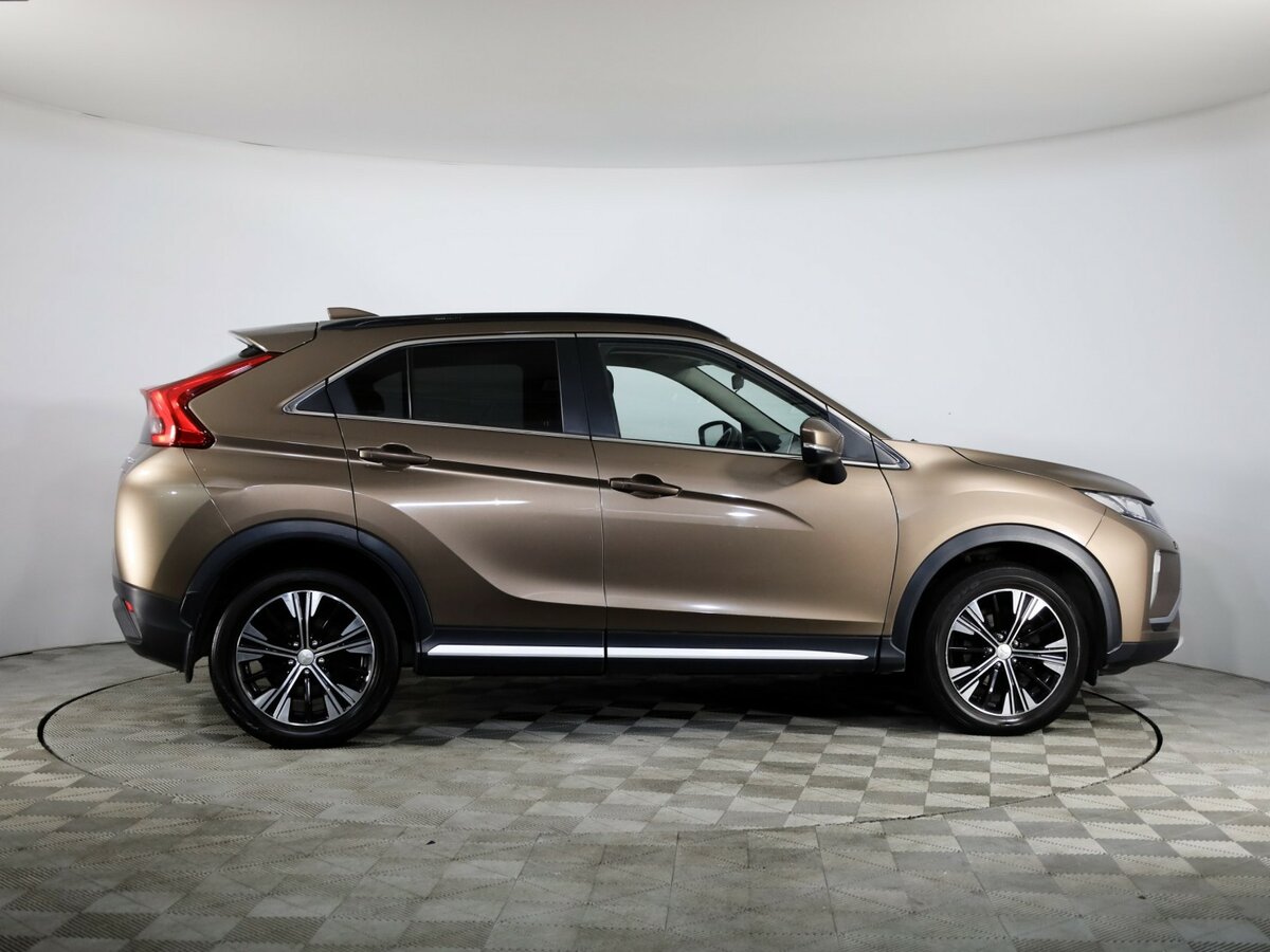 Купить Mitsubishi Eclipse Cross с пробегом. Фото: #5