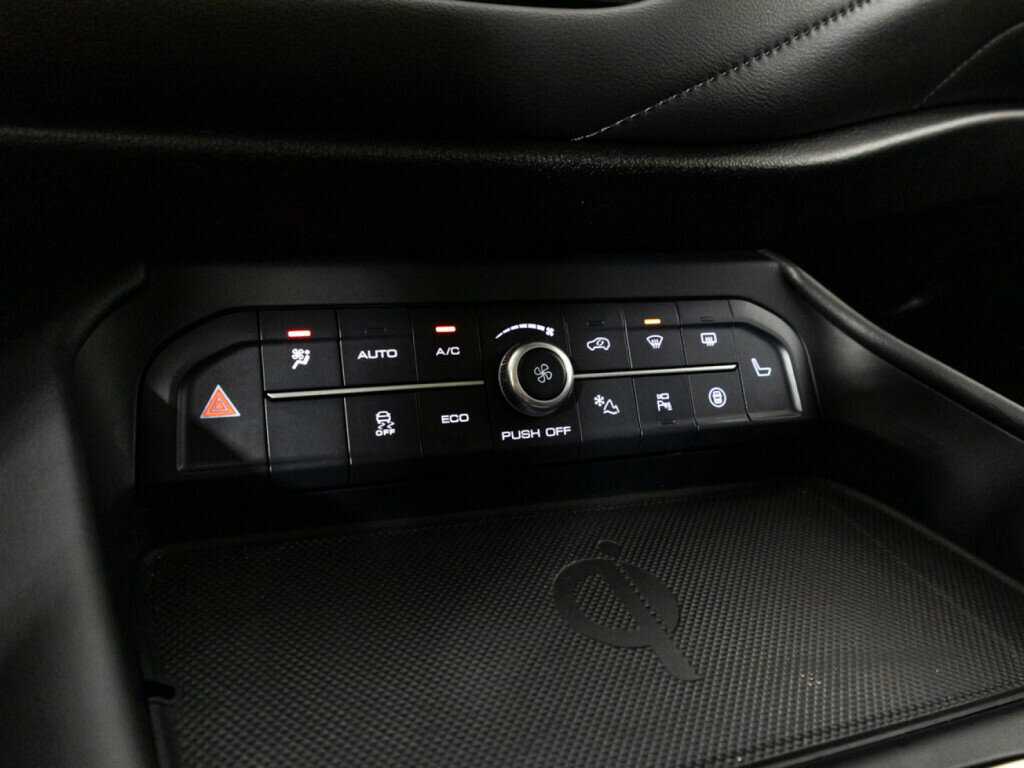 Купить Haval F7 с пробегом. Фото: #17