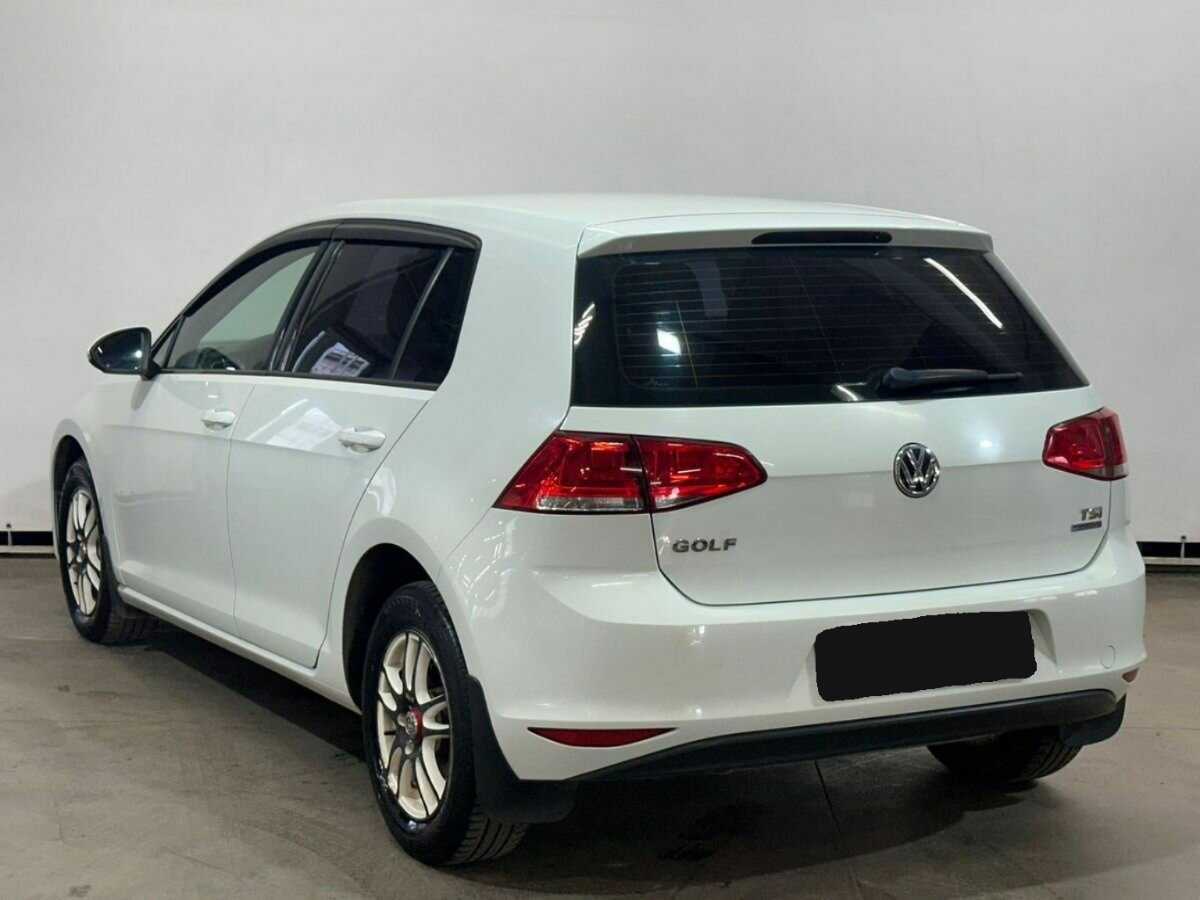 Купить Volkswagen Golf с пробегом. Фото: #6