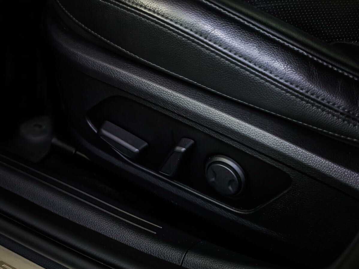 Купить Kia K5 с пробегом. Фото: #19