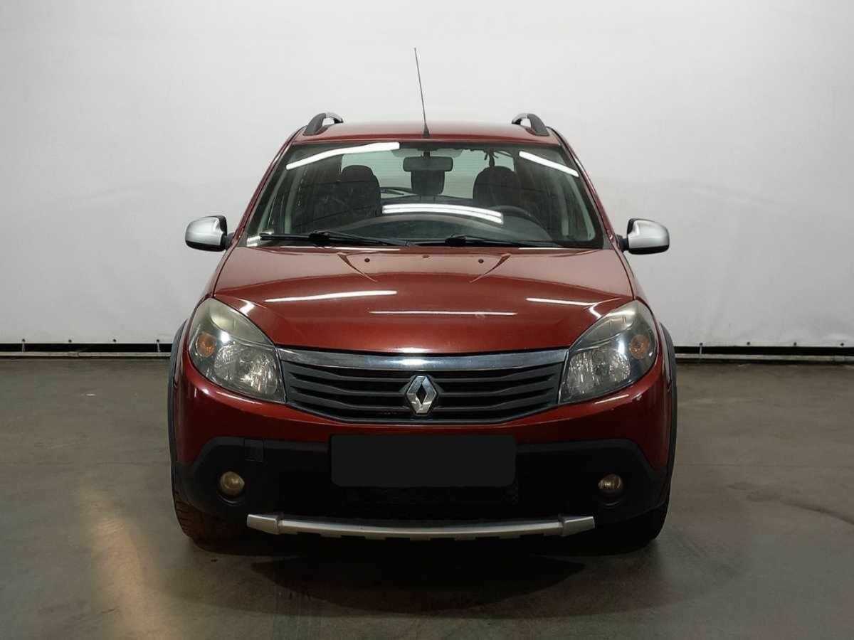 Купить Renault Sandero с пробегом. Фото: #1