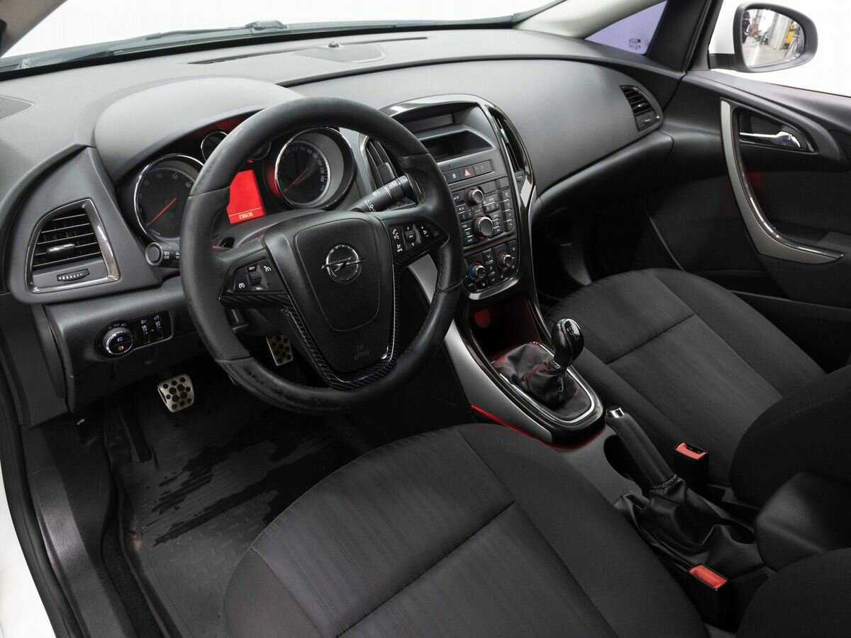 Купить Opel Astra с пробегом. Фото: #6